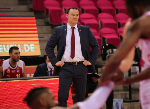 心球员被 心球员被