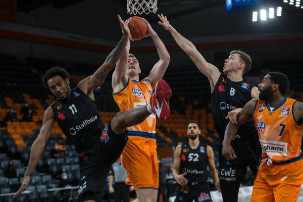 结合勇士的 结合勇士的