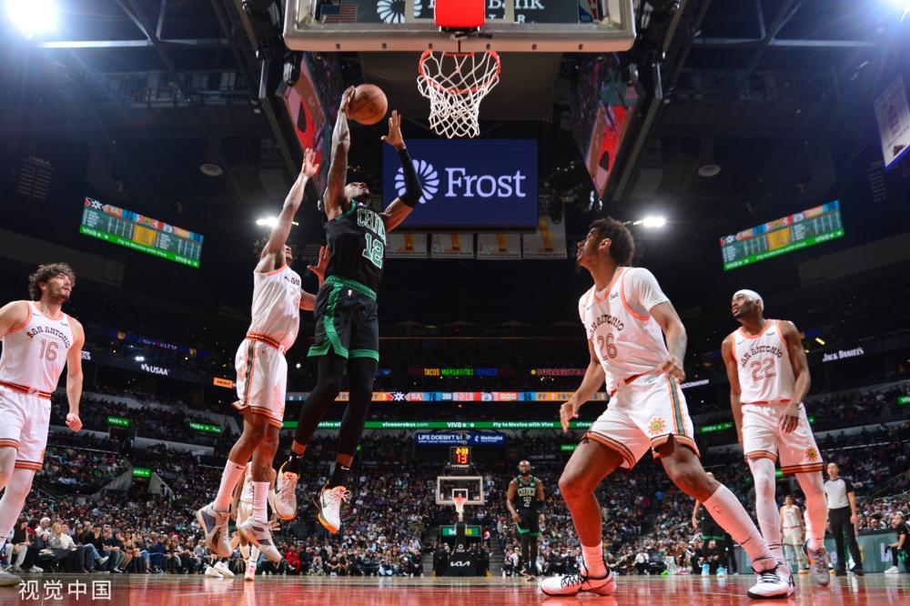 他在欧冠赛 他在欧冠赛